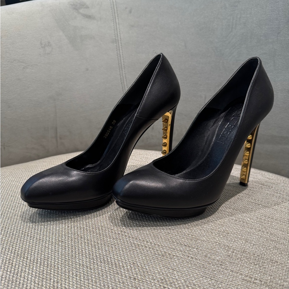 Alexander McQueen Punk Stud Gold Heel Platform Pumps - EU 38 / US 8